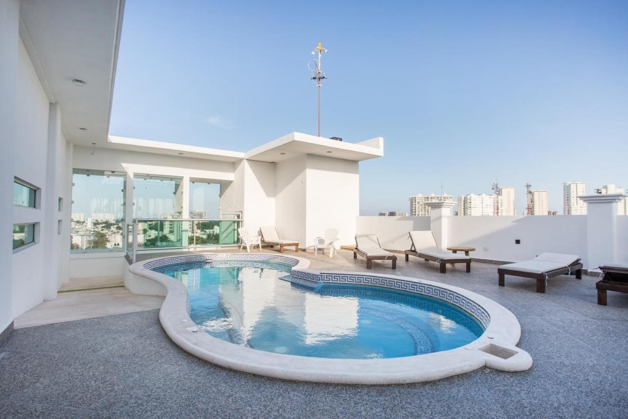 Capital O Cancun Ocean View, Cancún Eksteriør bilde Rooftop pool